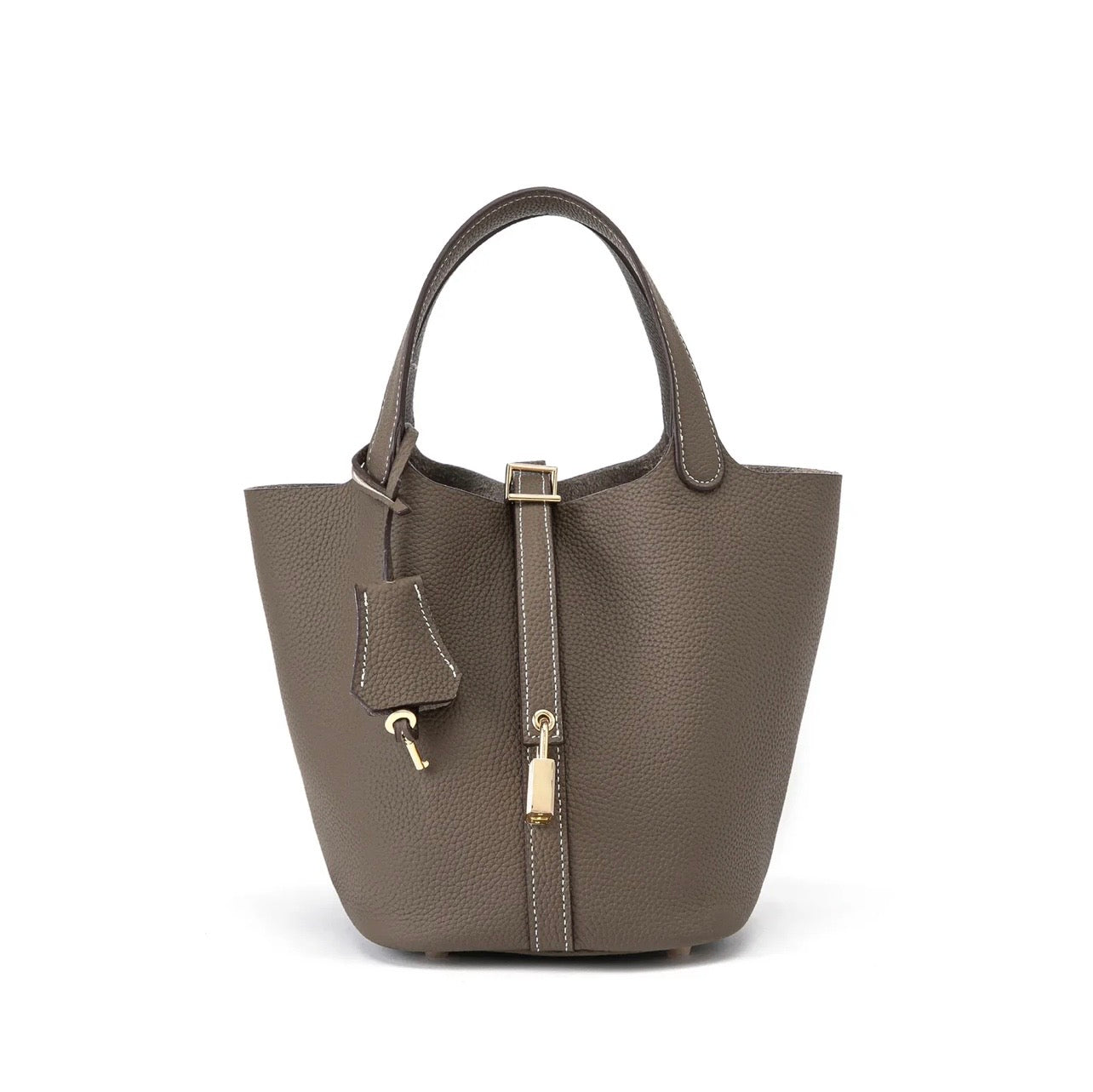 ÉLISE TASCHE