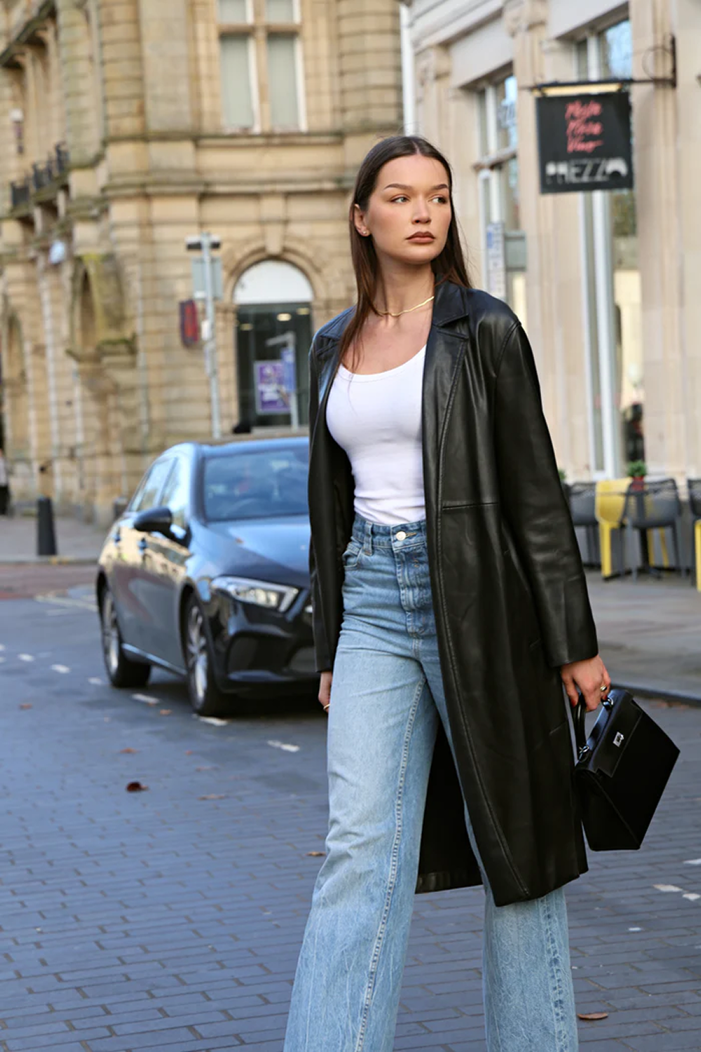 GEANTĂ VIENA - NEAGRĂ